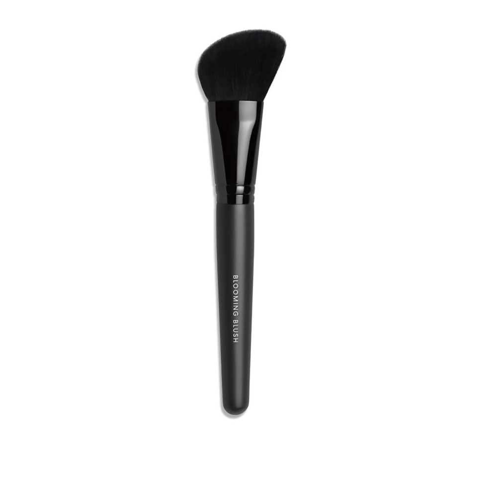 BARE MINERALS
bareMinerals Blooming Blush Brush
